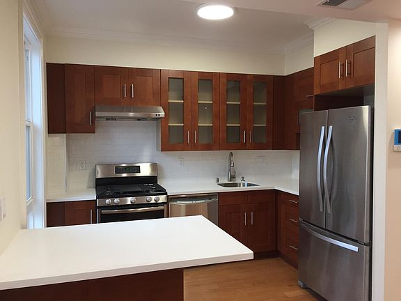 5th image of 618 17th Ave #620A