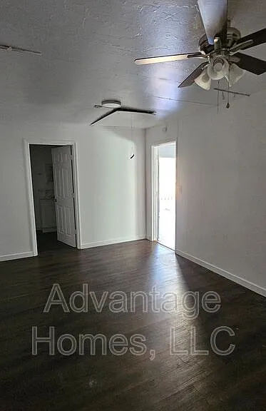 7504 E 112th St — Photo 18