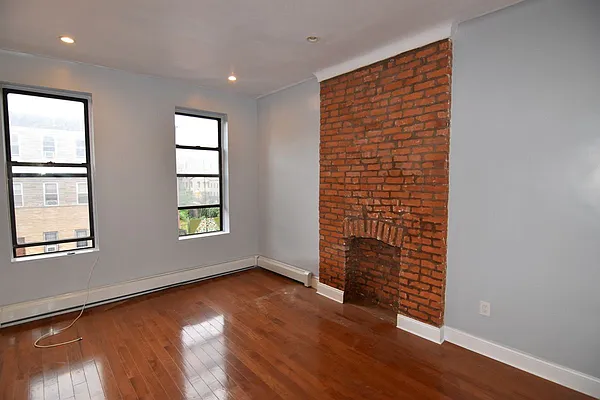 Rented by Greenacre Management | media 18