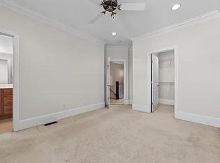 172 Finsbury St, Durham, NC 27703