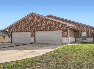 905 S Medina St #B, Lockhart, TX 78644