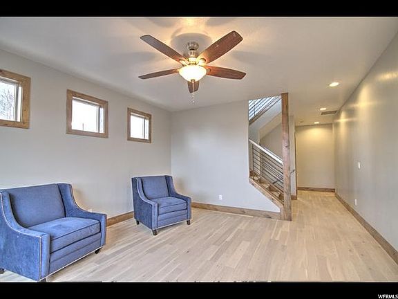 3rd image of 617 S Amber Ln #10