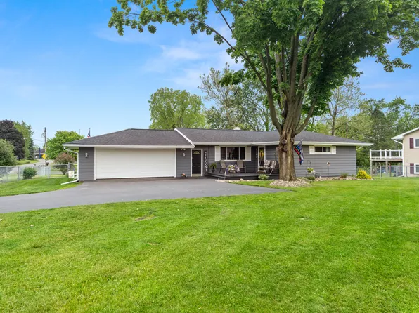 1403 Joseph St, Jackson, MI 49202