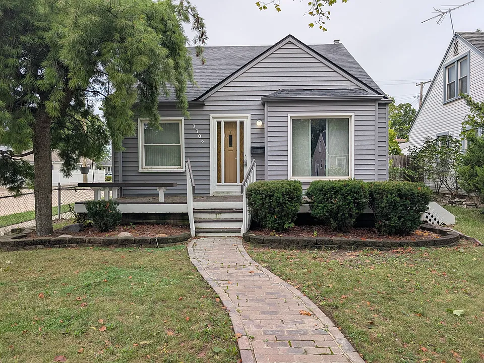3303 Cummings Ave