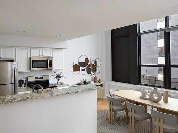2nd image of 2115 South St APT 208