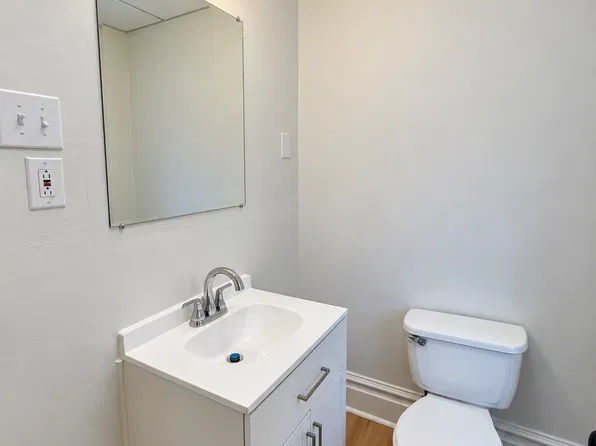 814 Etna St, Mc Kees Rocks, PA 15136