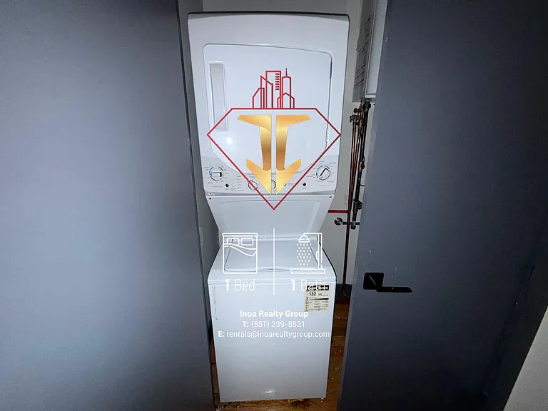 568-70 Communipaw Ave #303 — Photo 9