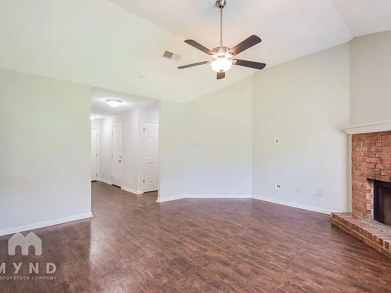 6354 Amanda Oaks Cir N — Photo 8