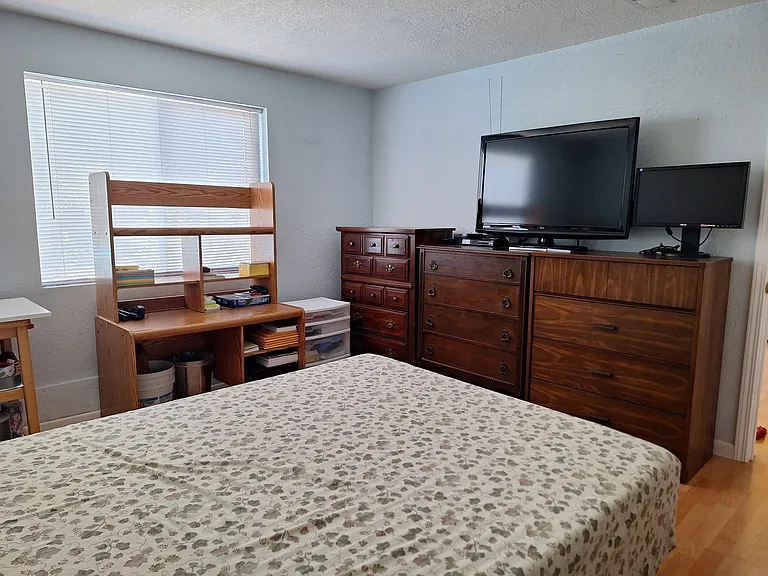 3964 Alemany Blvd — Photo 4