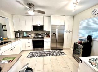 738 Landover Cir APT 101, Naples, FL 34104