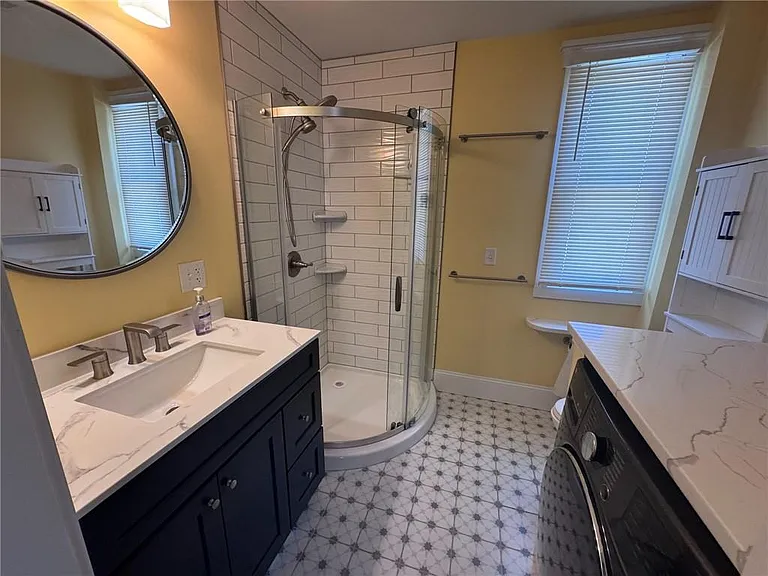 35 Elm St #B — Photo 18