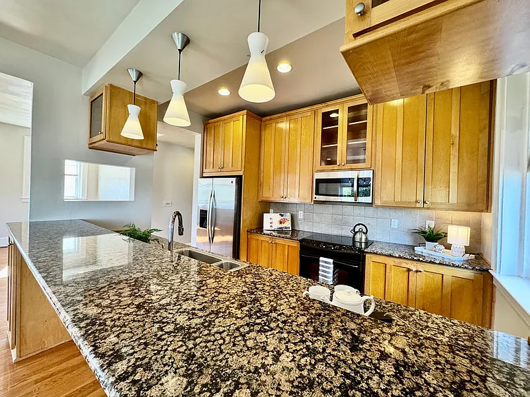 429 W York St #3A — Photo 22