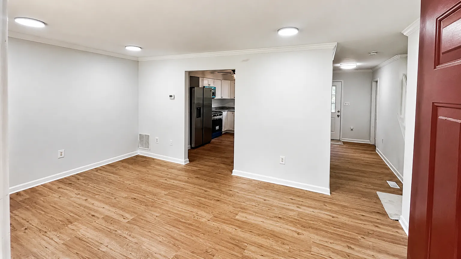 2 bed, 1692 sqft, $2,200 — Photo 3