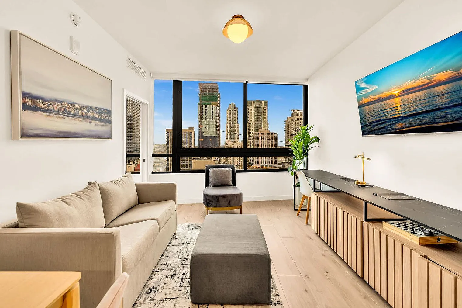 2 bed, 2.0 bath, 785 sqft, $4,356 — Photo 1