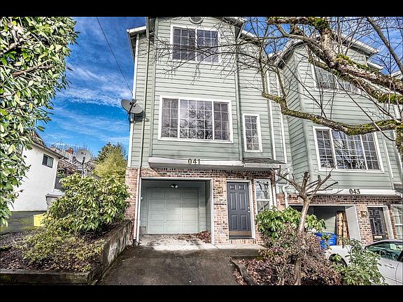 2nd image of 41 S Mitchell St