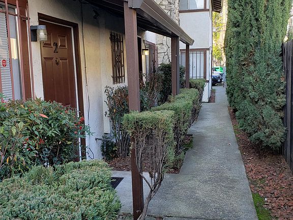 3rd image of 1819 W St #3
