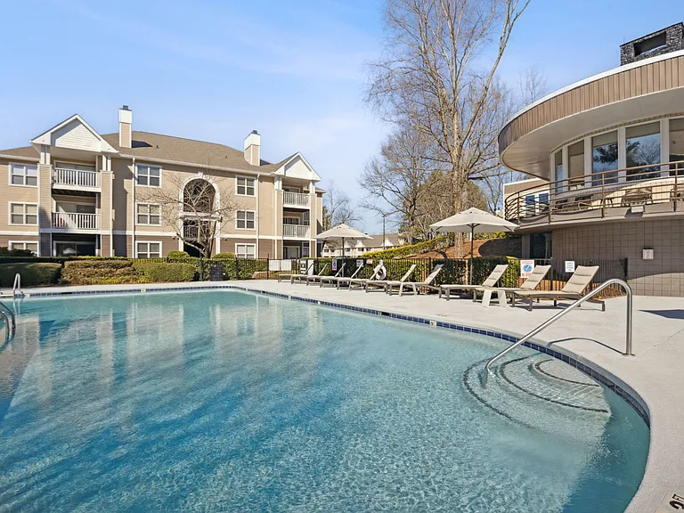 420 Michelle Linnea Dr — Photo 9