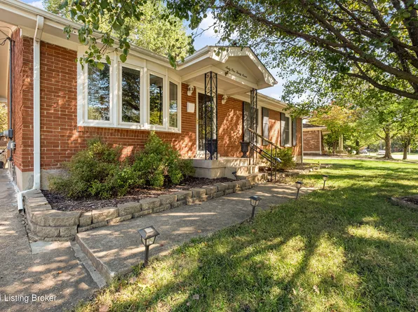 6137 Perma Dr, Louisville, KY 40218