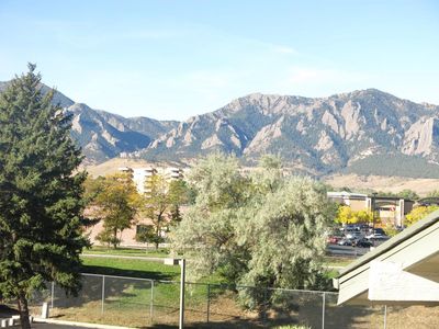 645 Manhattan Pl APT 302, Boulder, CO, 80303