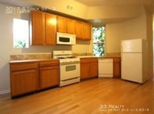 3017 S Lock St APT 3, Chicago, IL 60608
