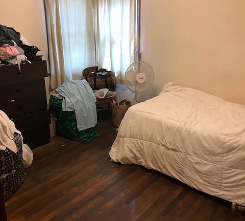 3rd image of 10 Beverly Ave
