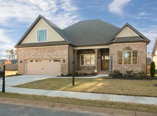 217 Malibu Ln, Simpsonville, SC 29680