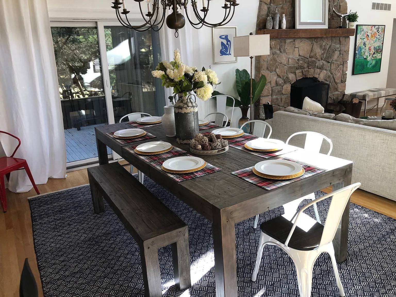 Sag Harbor Contemporary for Rent With Heated Pool! — Photo 3