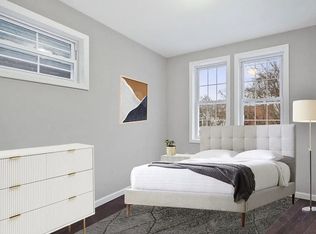 298 E 151st St #WC, Bronx, NY 10451
