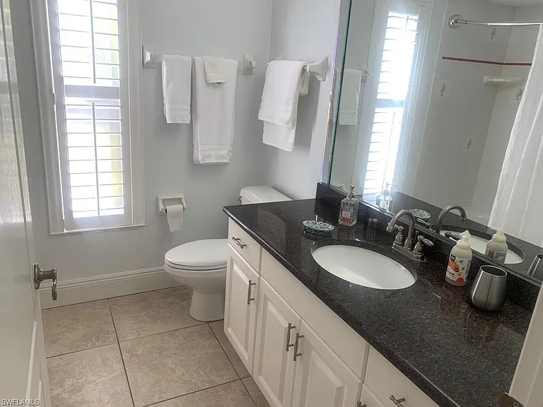 1499 Vintage Ln — Photo 29