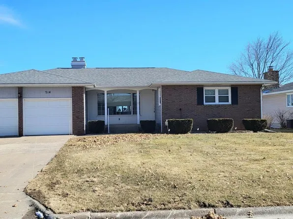 714 Court St, Wilton, IA 52778