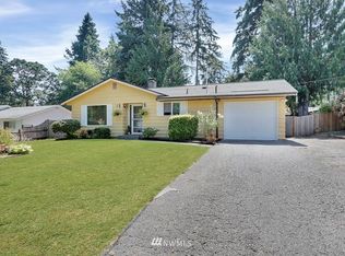 8812 Highland Ave SW, Lakewood, WA 98498