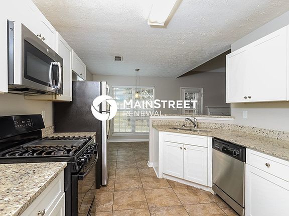 4th image of 3254 Landgraf Close