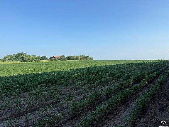 2nd image of 645 N 900th Rd