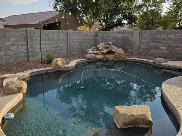 1605 W Geronimo St, Chandler, AZ 85224