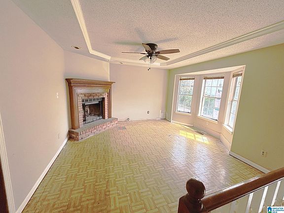 3rd image of 9650 Williamsburg Dr
