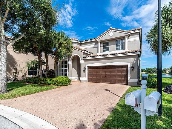 4th image of 4847 NW 57th Manor
