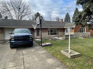 684 Moore Ave, Campbell, OH