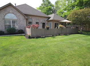 7412 Courtyard Way, Fishers, IN 46038