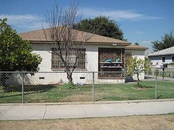 2nd image of 1149 S Montebello Blvd