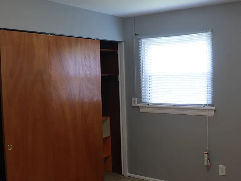 8448 Engler Ave — Photo 12