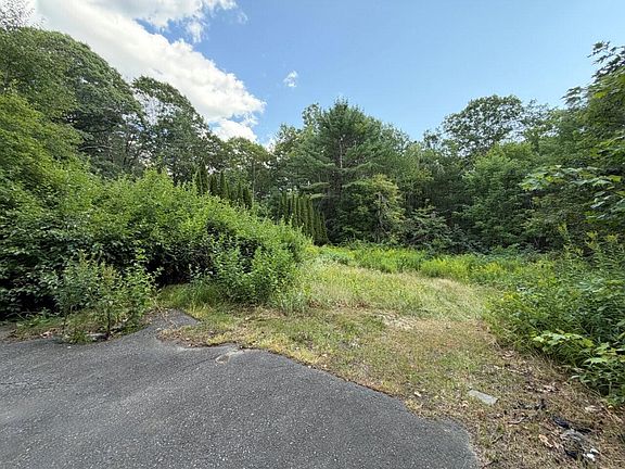 4th image of 680 South Belfast Avenue