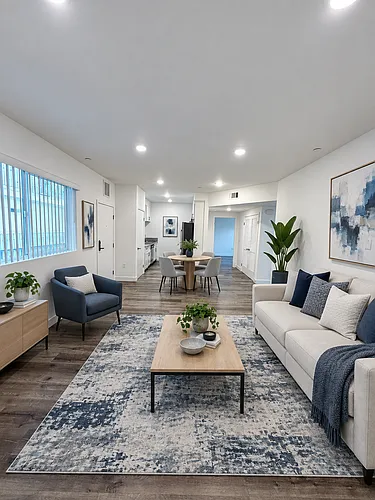 Floor plan 302