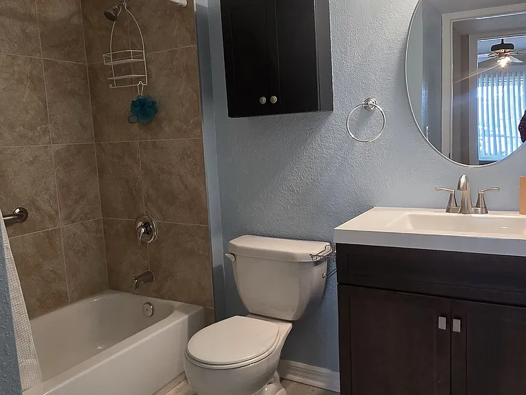 3419 Winkler Ave #509 — Photo 16
