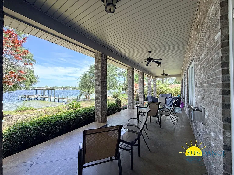 249 Beachview Dr — Photo 27