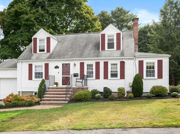 12 Windsor Ter, Waltham, MA 02453