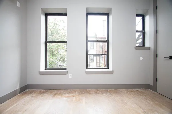 Rented by Brooklyn Group | media 16