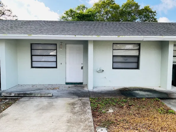 206 N 28th St, Fort Pierce, FL 34947