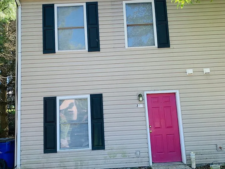 245 Freestone Dr — Photo 1