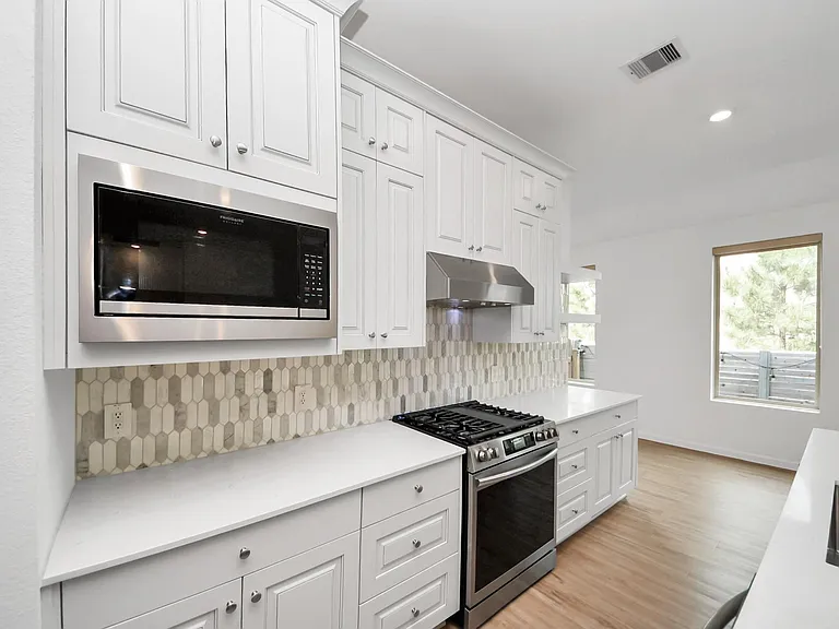 15623 Red Panda Rd — Photo 10