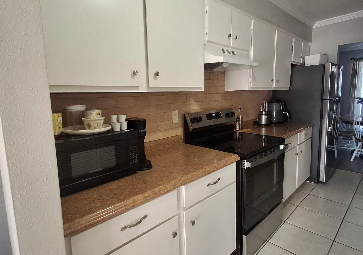 2 bed, 2.5 bath, 1476 sqft, $1,450 — Photo 2
